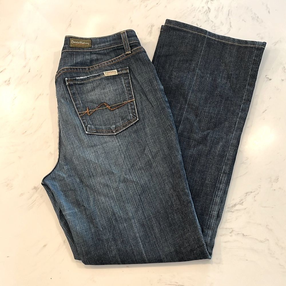 David Kahn Boot cut women’s jeans size 12 style #413
